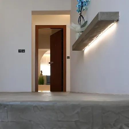 Thermes Private شقة لوتراكي